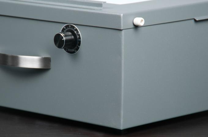 3nh CC3100 사진기 전송 시험 도표 사용을 위한 표준 색깔 구경꾼 가벼운 상자 with3100K 색온도